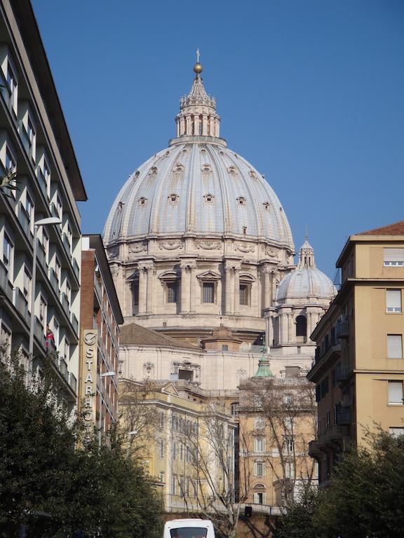 Nicolo Iii A San Pietro